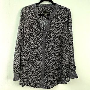 Blouse | dress up or down